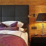 Chalet-f Alpstuga *