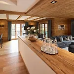 Chalet-f *