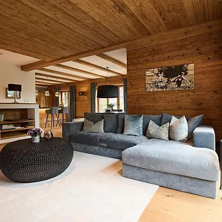 Chalet-f Chalet *